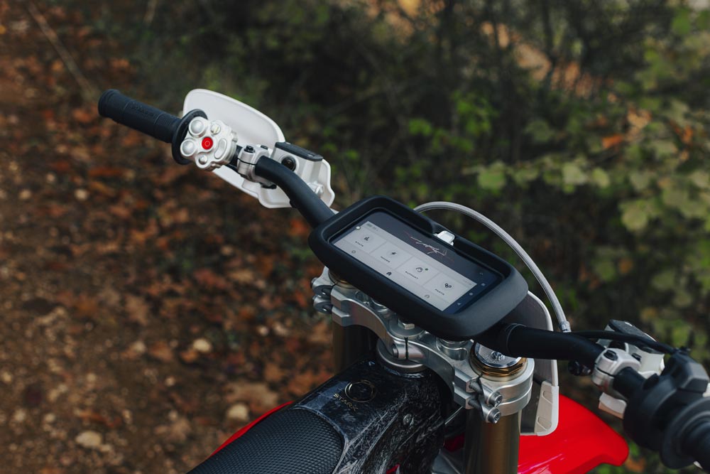 Stark Arkenstone Dash — GPS Navigation